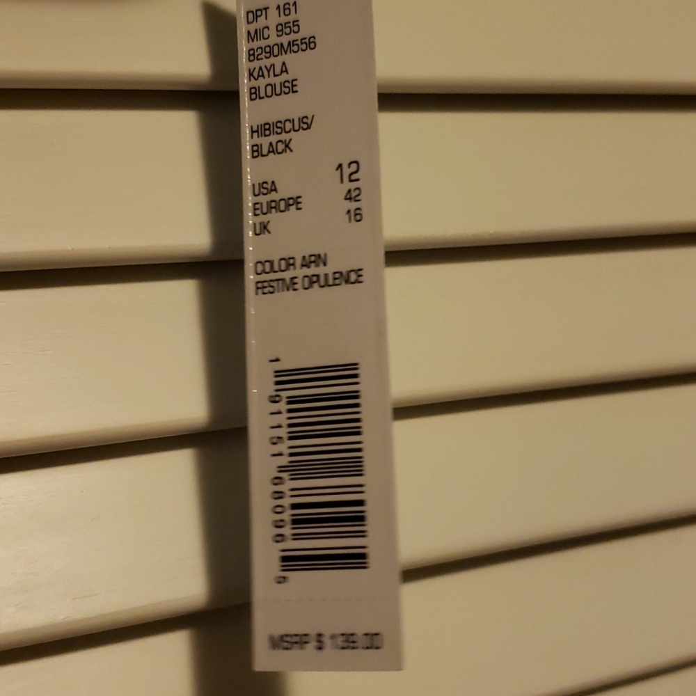 Top - Picture 4 of 4